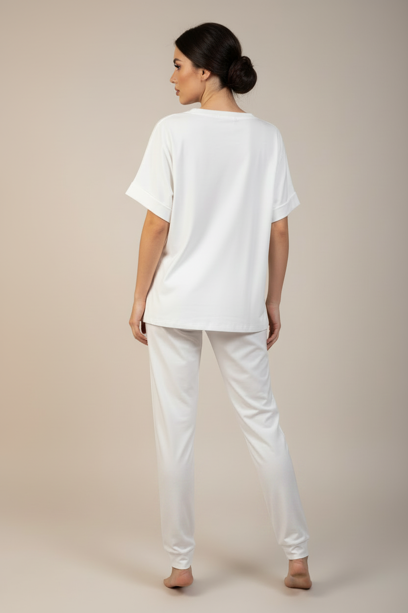 Compleu Paparazzi Fashion Damă 3 Piese – Pantalon, Jachetă/Cardigan Lung cu Glugă și Tricou - Mărime Universală. Cod 0057